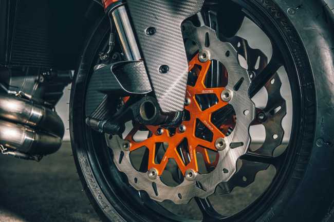 FACTORY BRAKE COOLING DUCT KIT