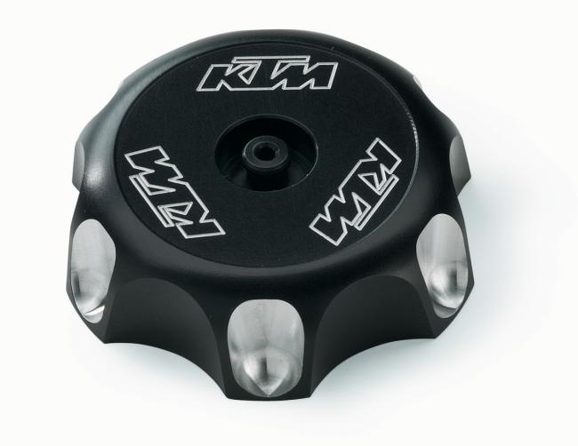 * SXS FUEL TANK CAP