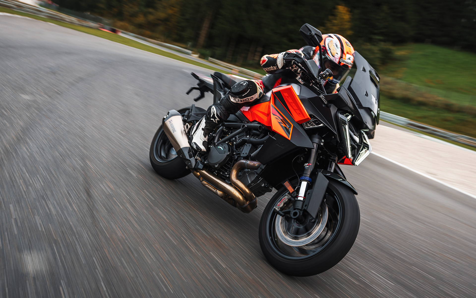 1390 SUPER DUKE GT 2024