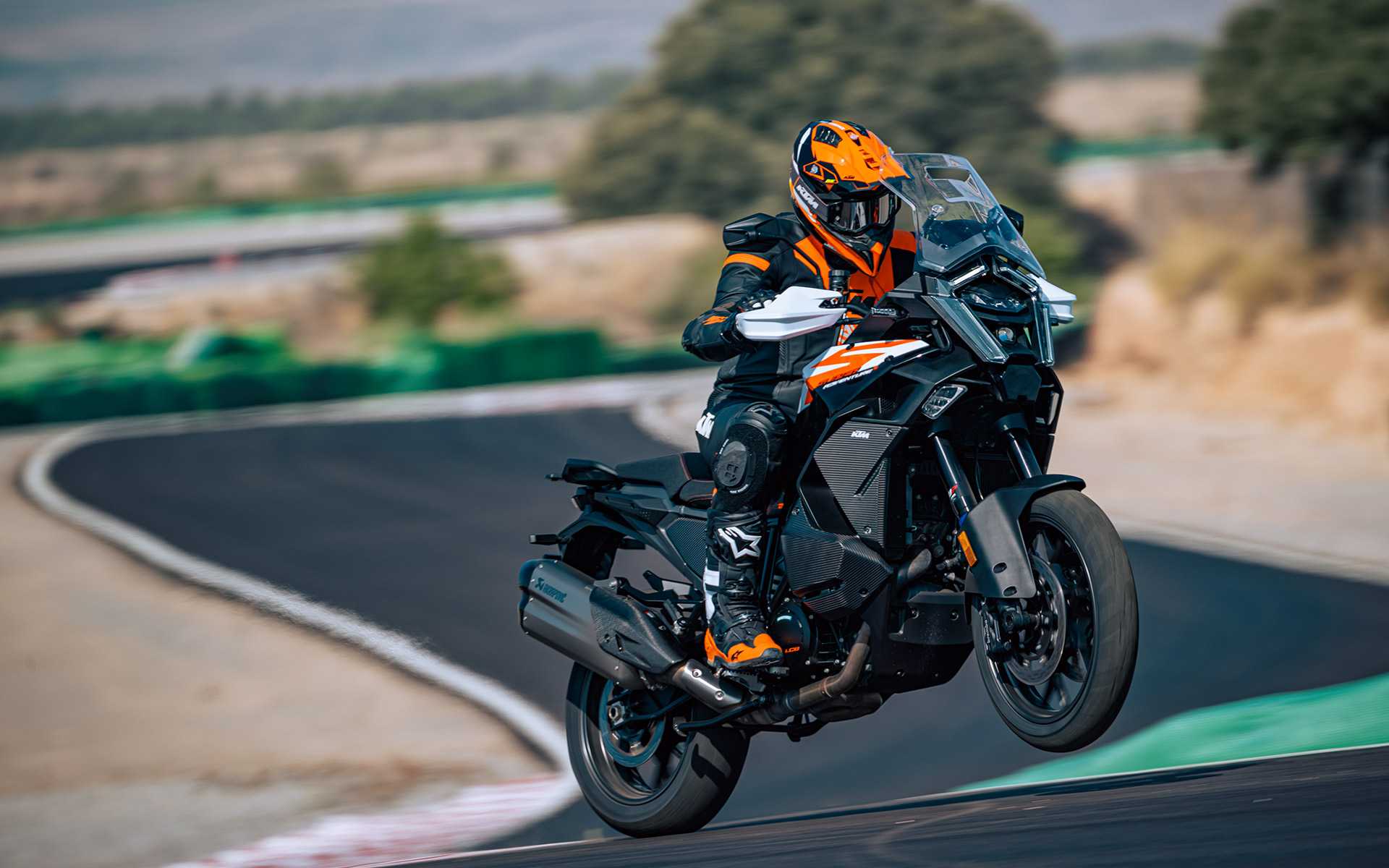 KTM 1390 SUPER ADVENTURE S ORANGE 2026