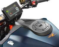 Tankabdeckung oben Carbon kpl.