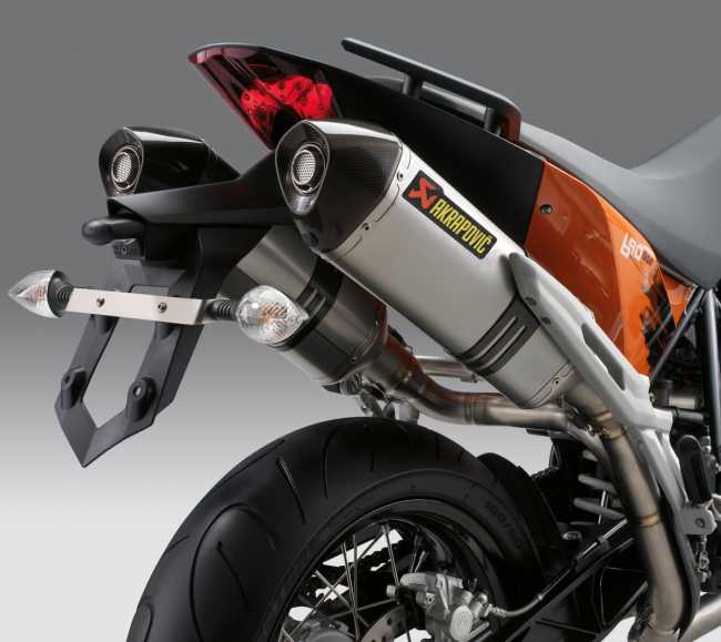 * TITANIUM FACTORY SILENCER