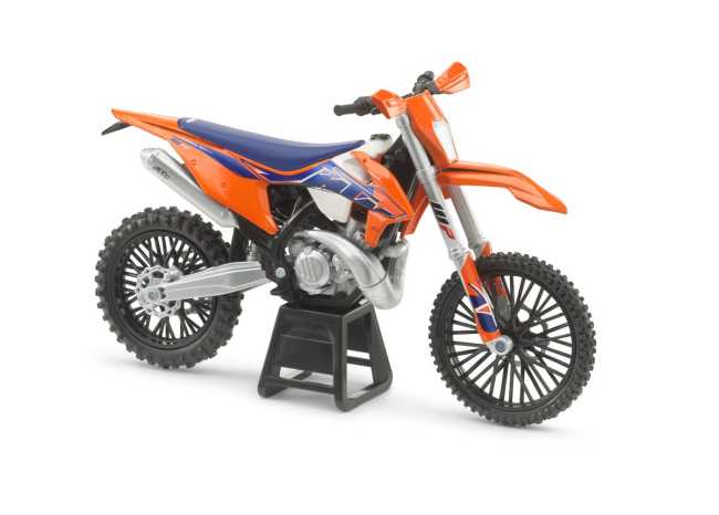 MODEL MOTOCYKLA 300 EXC MY22