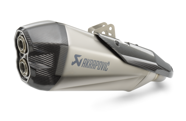 AKRAPOVIČ "SLIP-ON LINE"