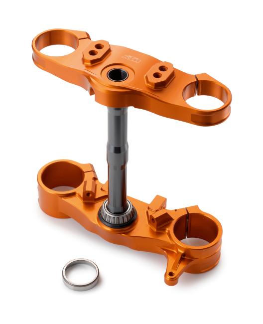 % TRIPLE CLAMP ASSEMBLY